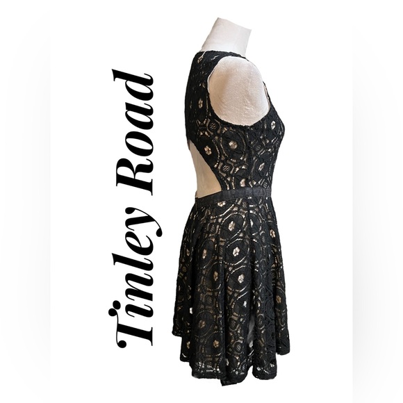 B2 NWT Tinley Road Women’s Black Lace Dress Size Small. - Picture 6 of 9